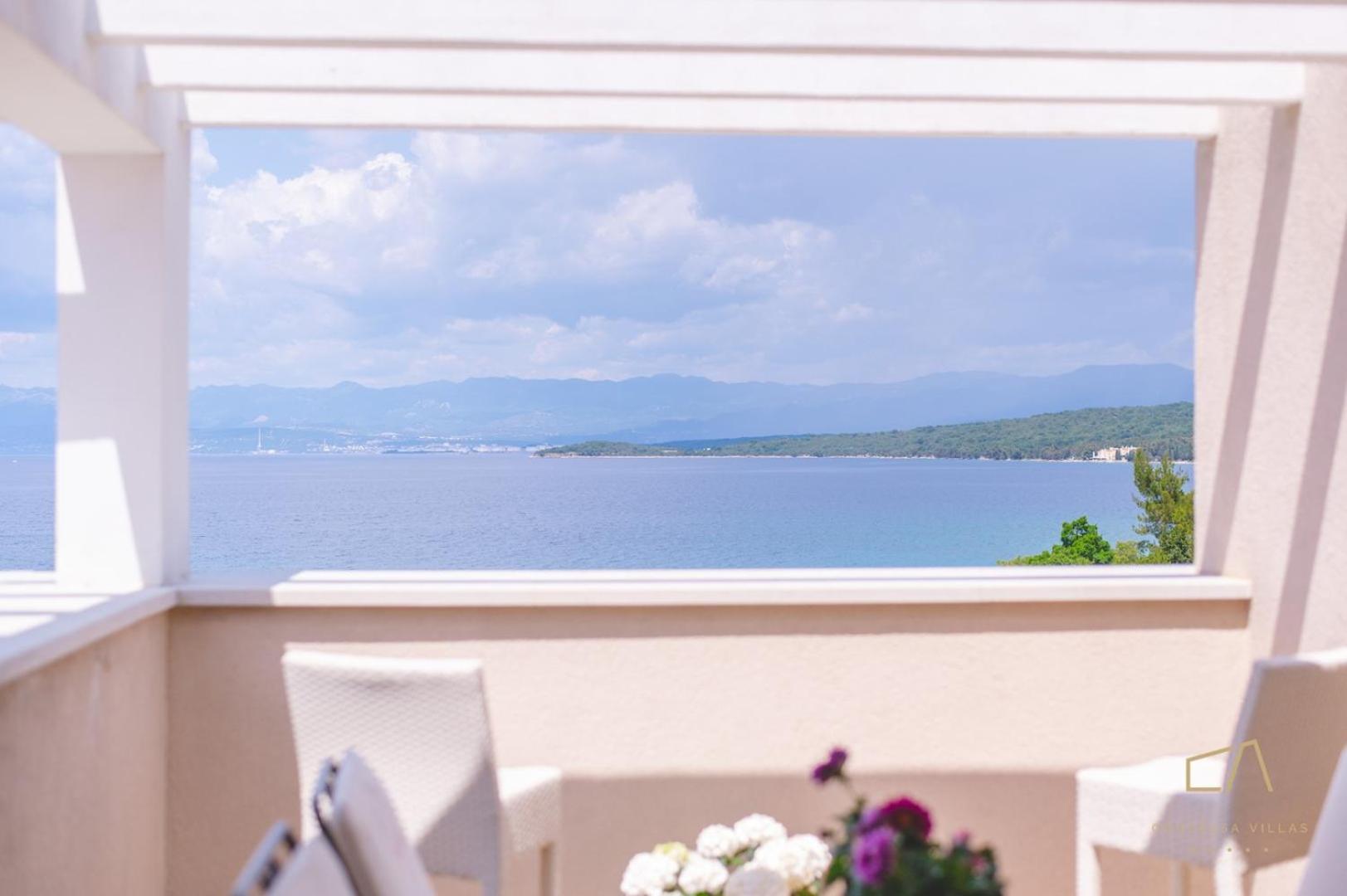Luxury Apartments Villa Luce Malinska Bilik gambar