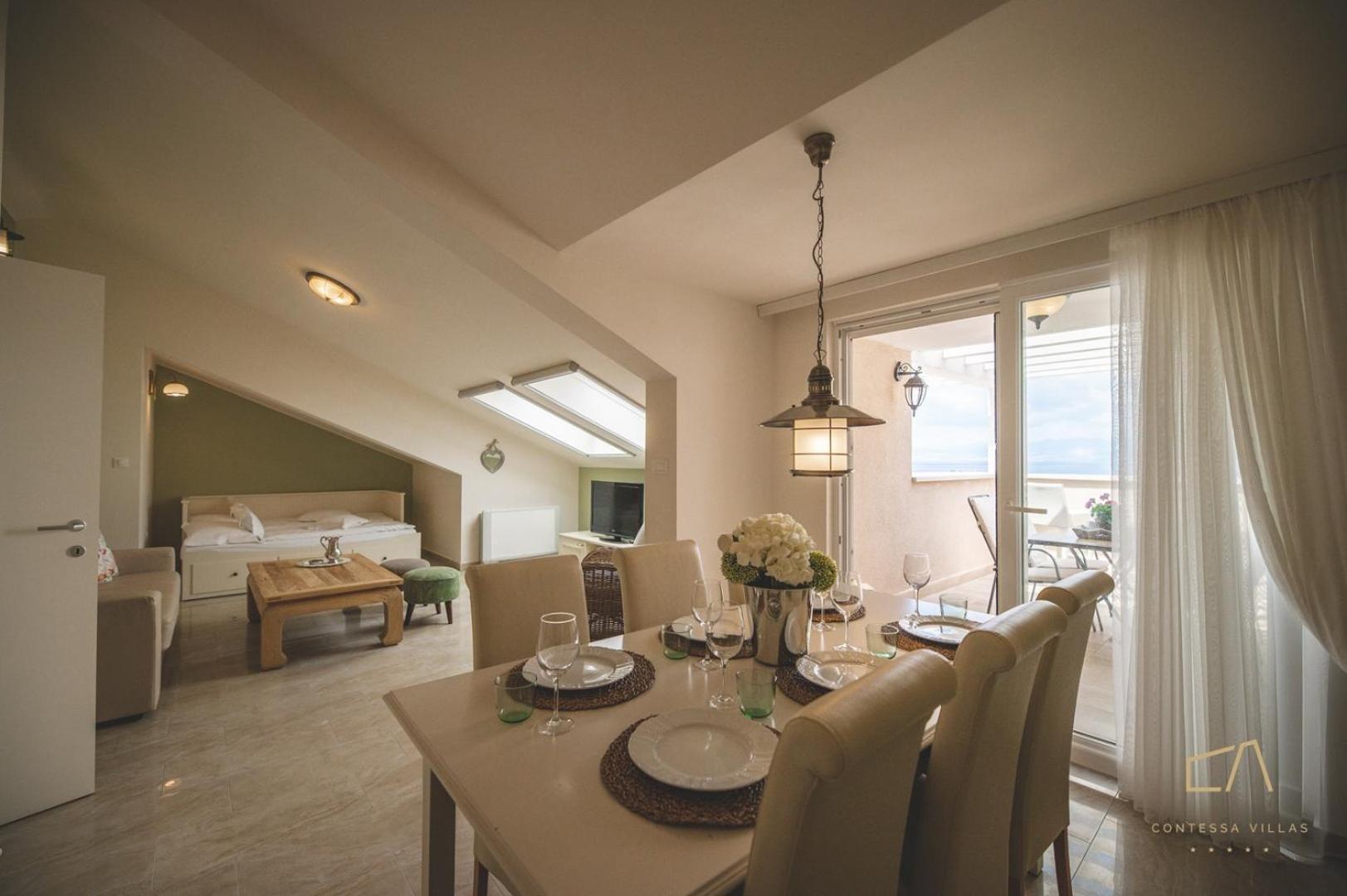 Luxury Apartments Villa Luce Malinska Bilik gambar
