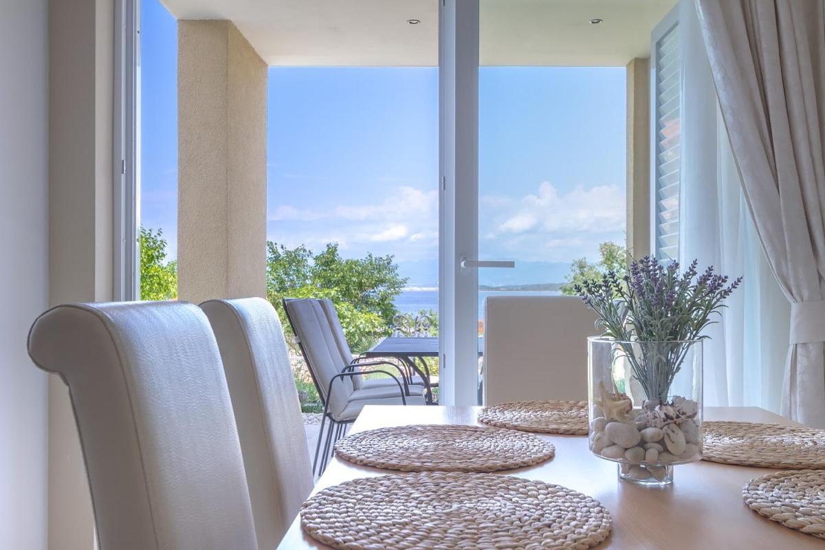 Luxury Apartments Villa Luce Malinska Luaran gambar